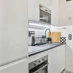 La Maison Kleber - Luxury Apartments, Eiffel Tower - Champs-elysees *